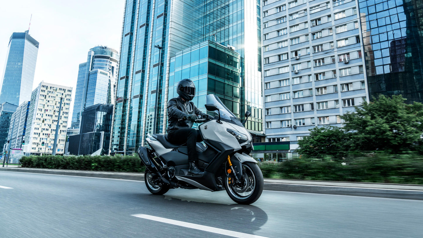 2025 Yamaha TMAX Tech MAX 560cc