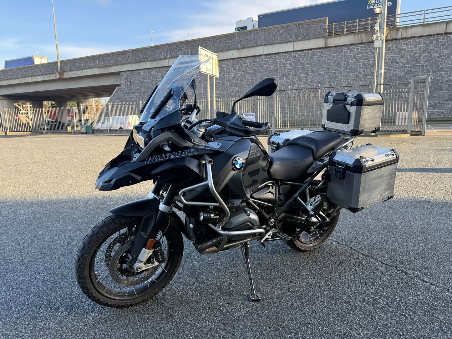 2017 BMW R1200GS Adventure Triple Black