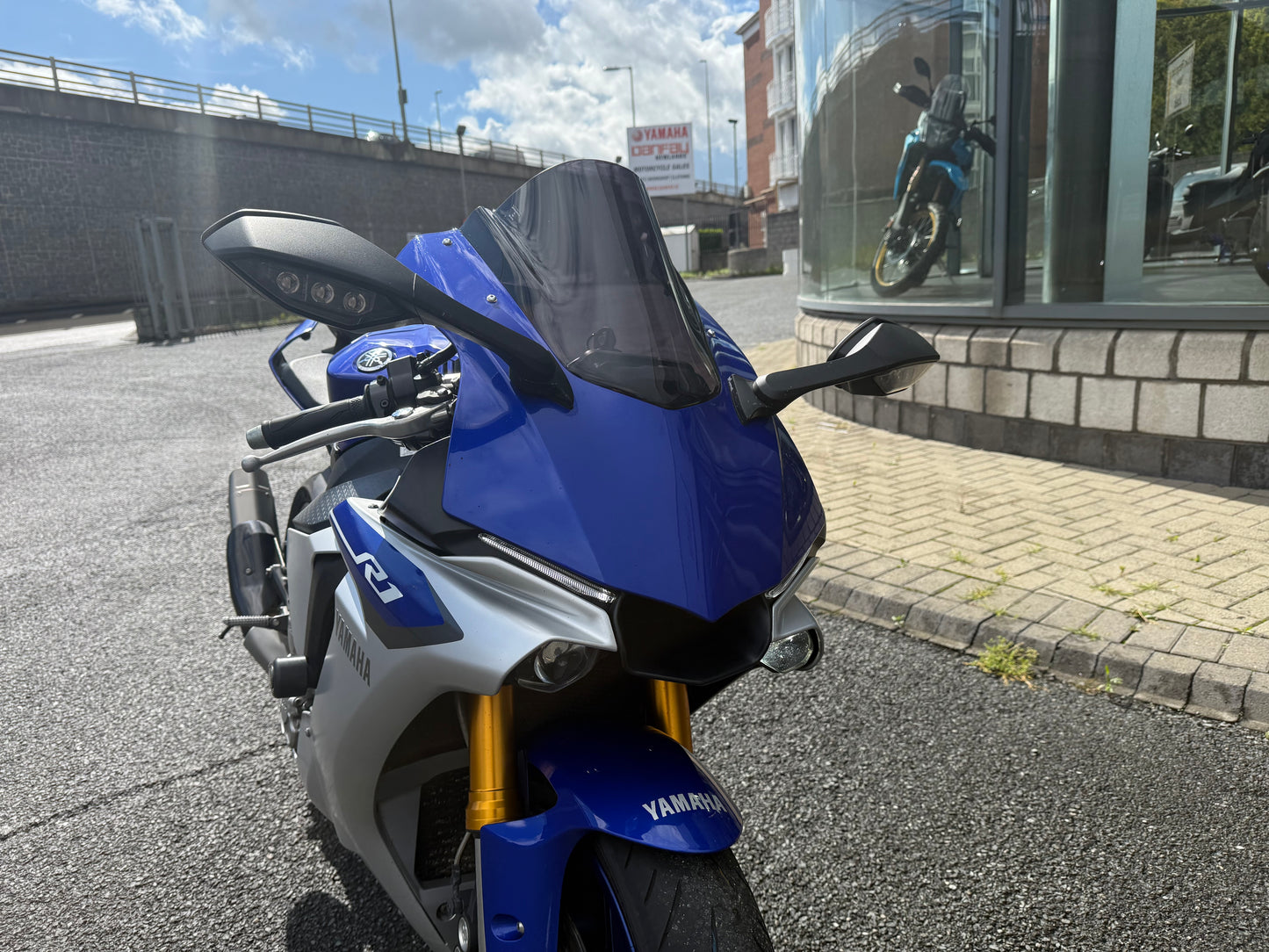 2015 Yamaha YZF-R1