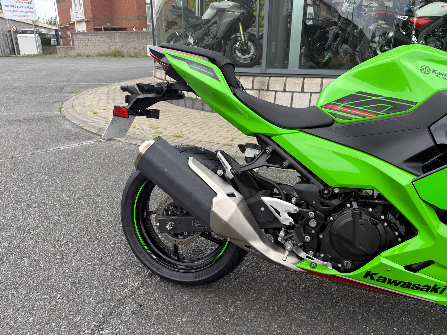 2022 Kawasaki Ninja 400