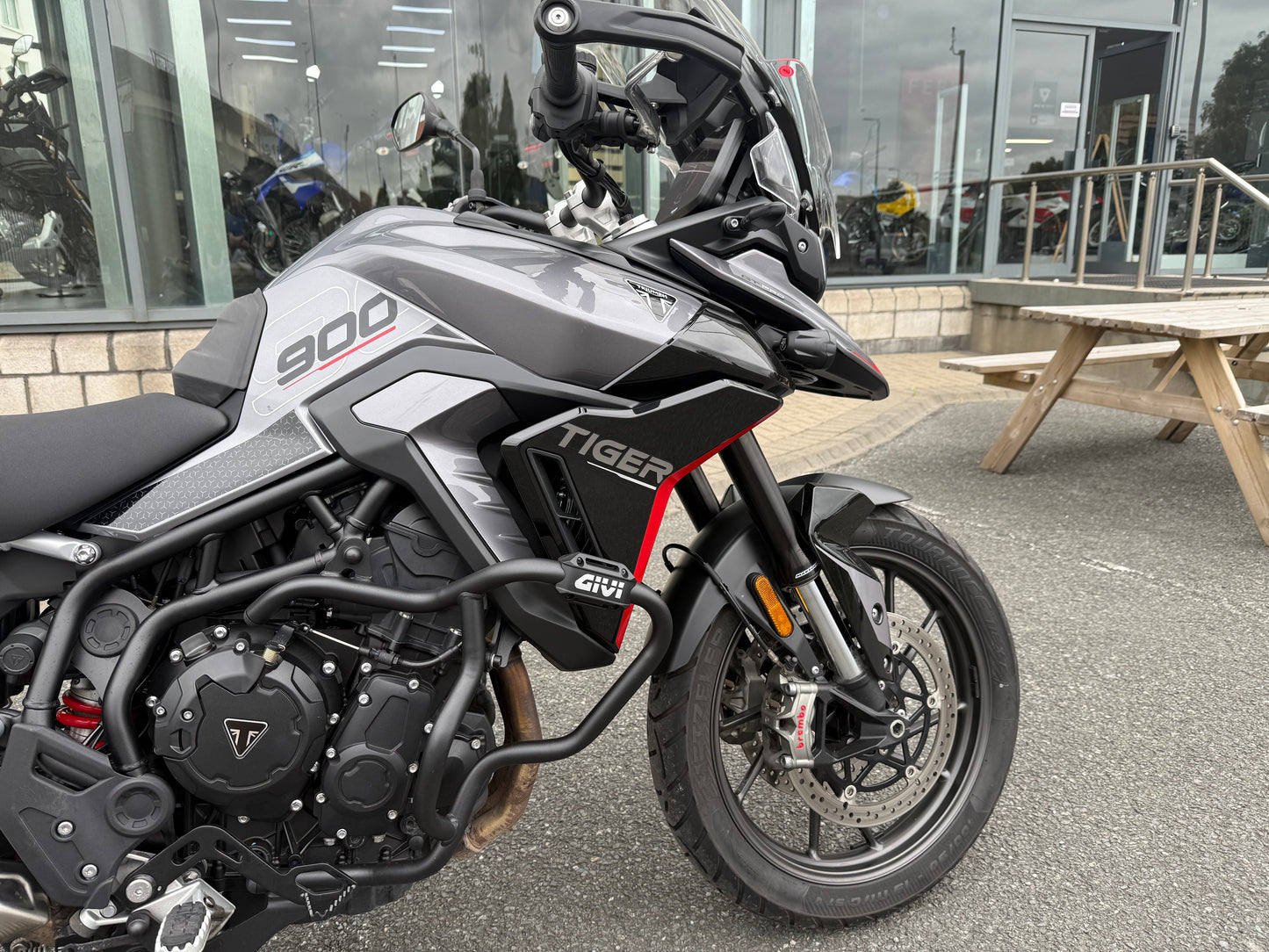2024 Triumph Tiger 900 GT Pro