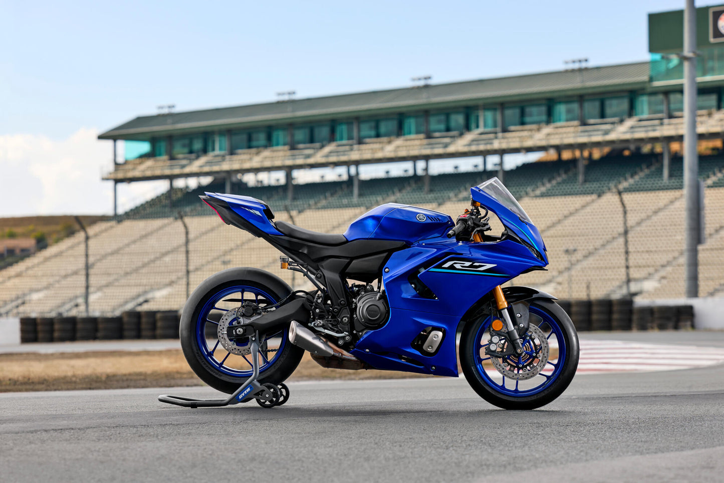 2026 Yamaha R7