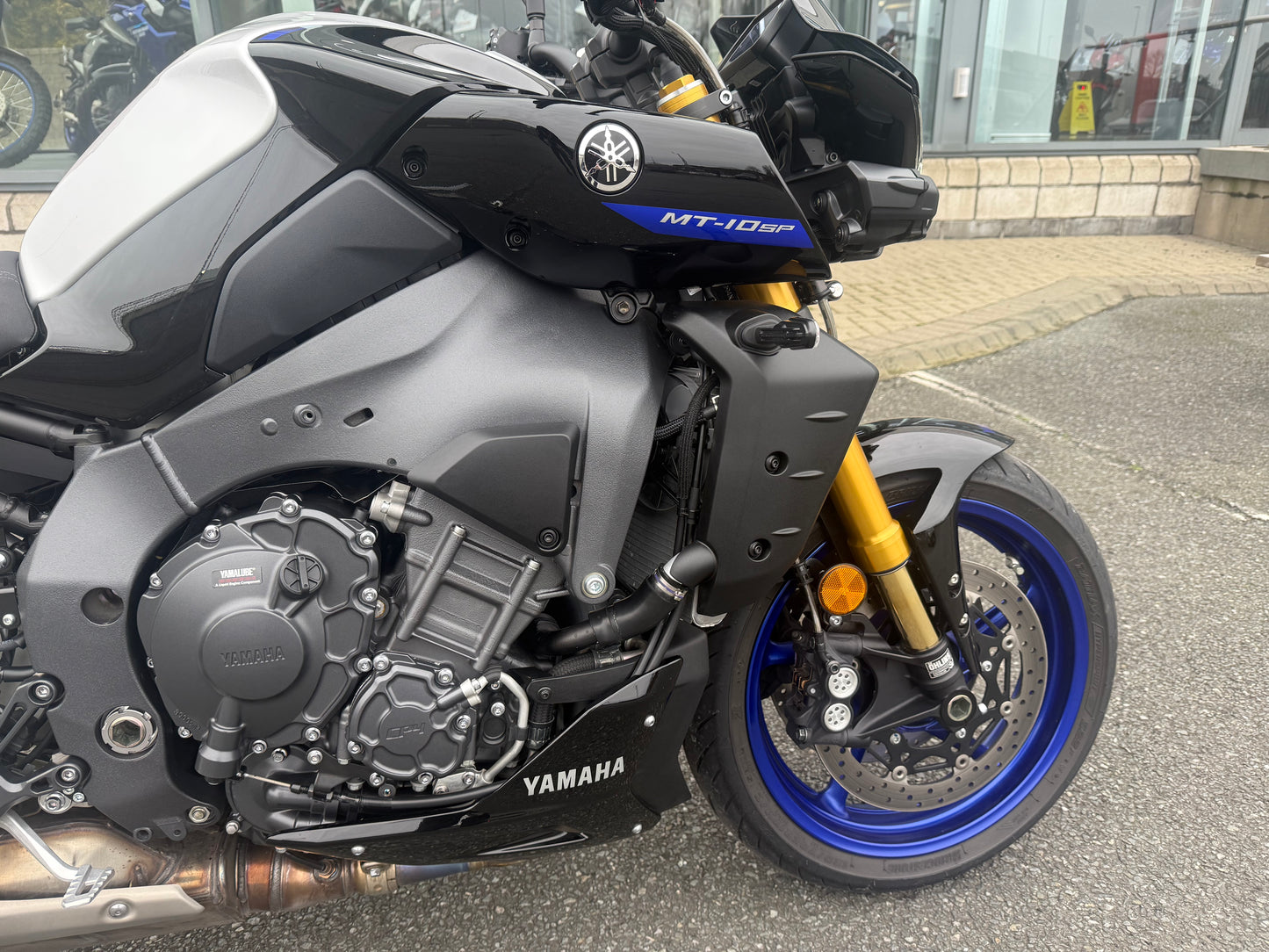 2025 Yamaha MT10SP