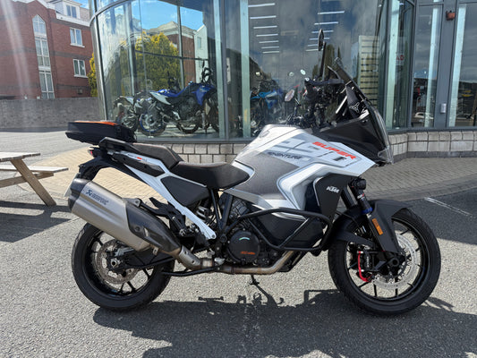 2025 KTM 1290 Super Adventure S