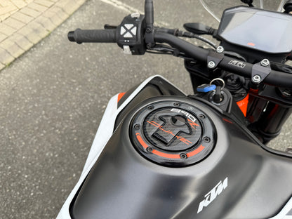 2021 KTM 890 Duke R