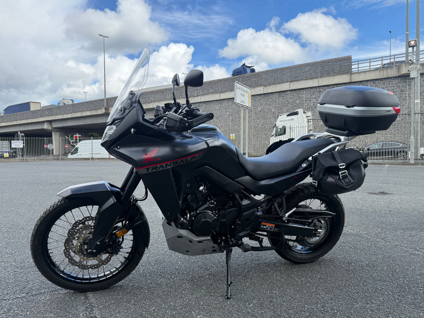 2023 Honda Transalp XL750