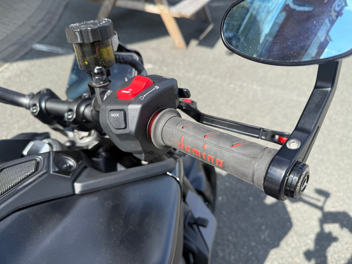 2025 Yamaha MT-09 Y-AMT