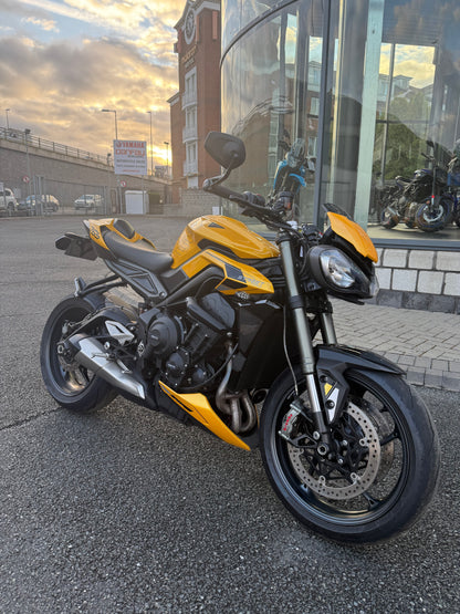 2023 Triumph Street Triple RS