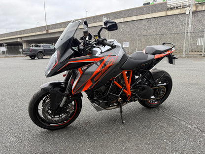 2017 KTM 1290 Super Duke GT