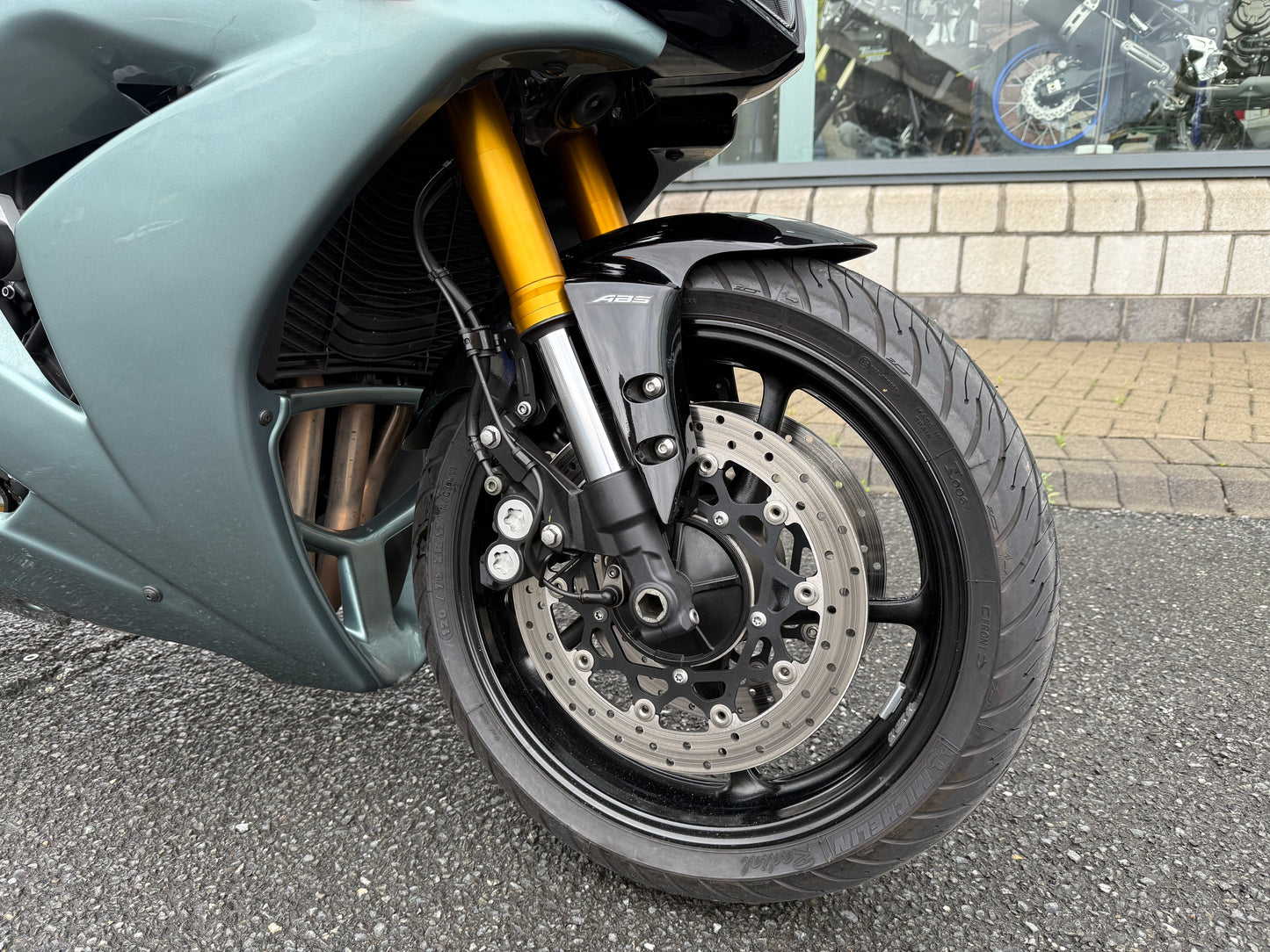 2009 Yamaha FZ1 TE
