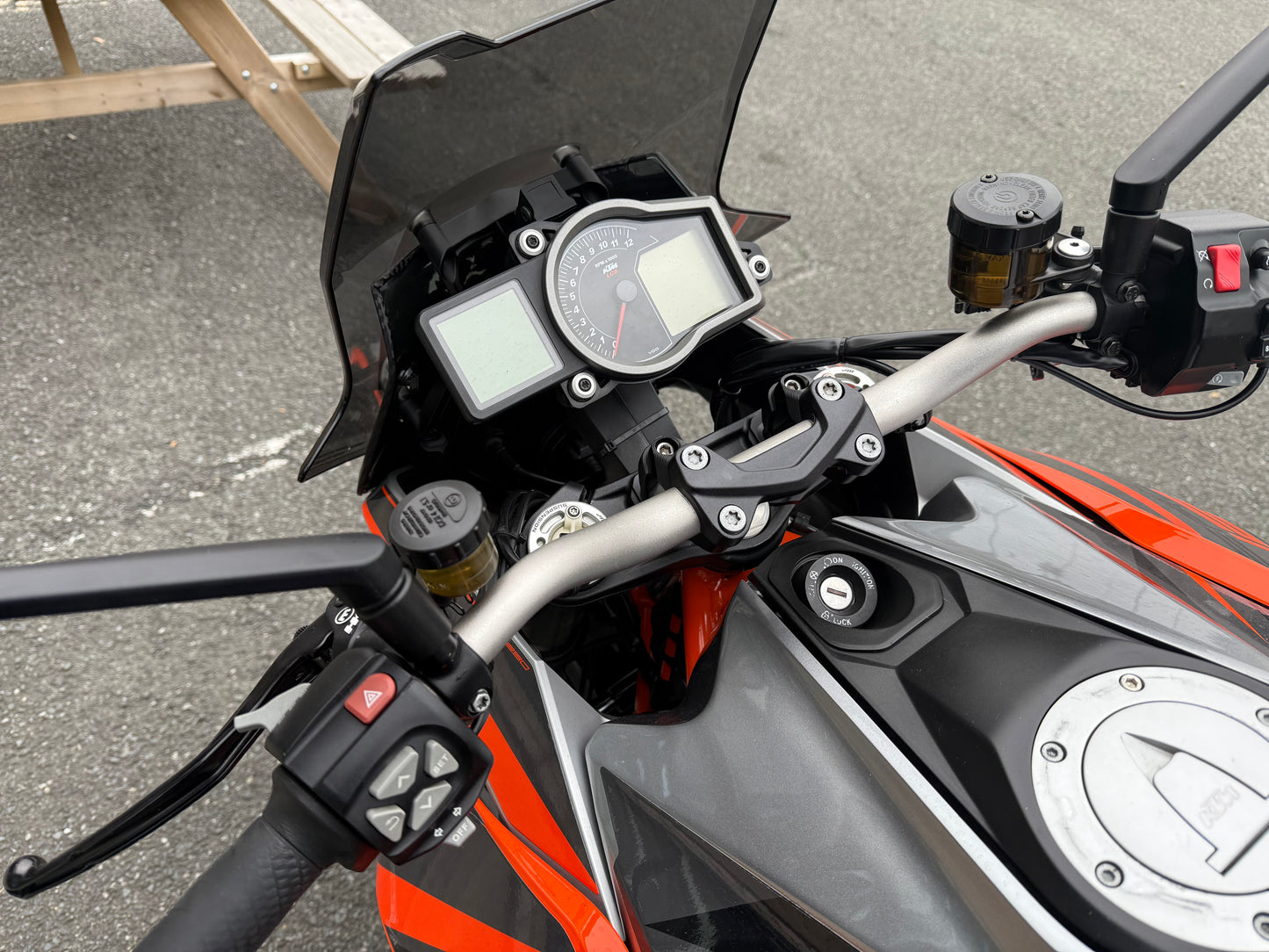 2017 KTM 1290 Super Duke GT