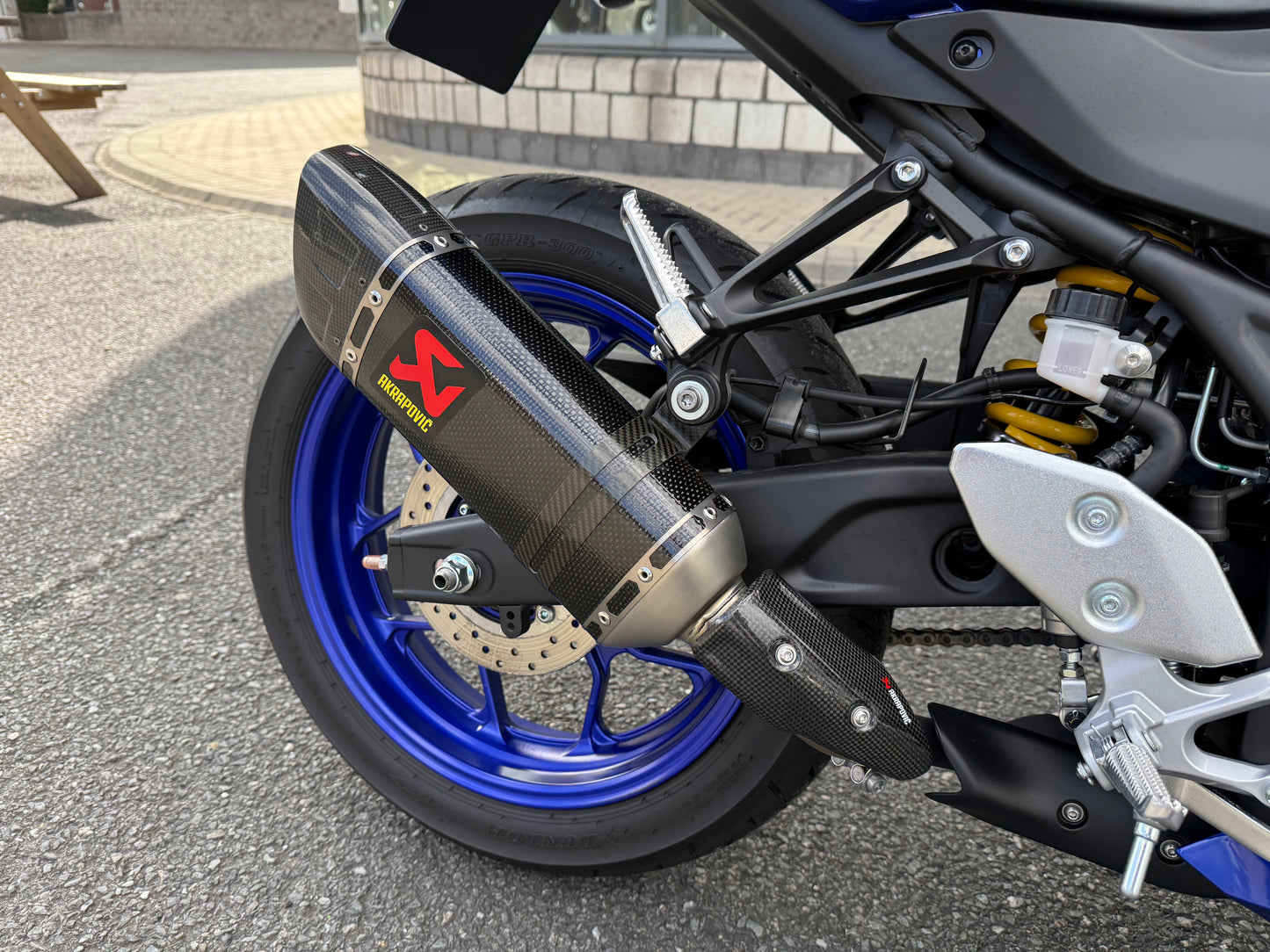 2025 Yamaha YZF-R3