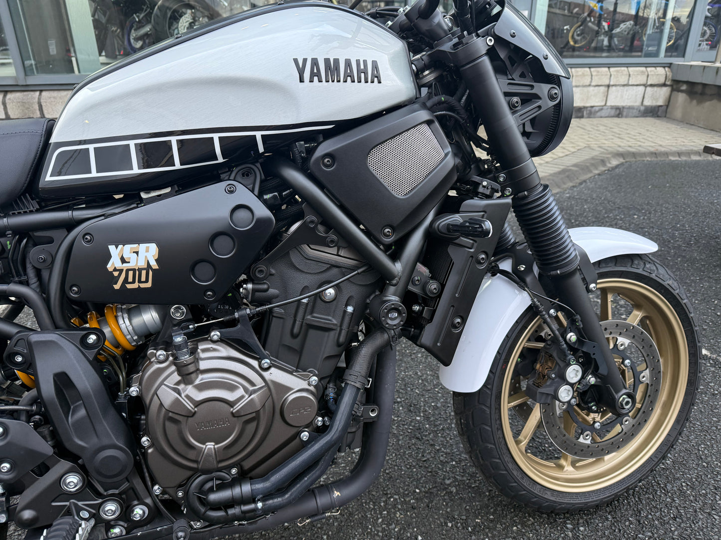 2025 Yamaha XSR700 Legacy