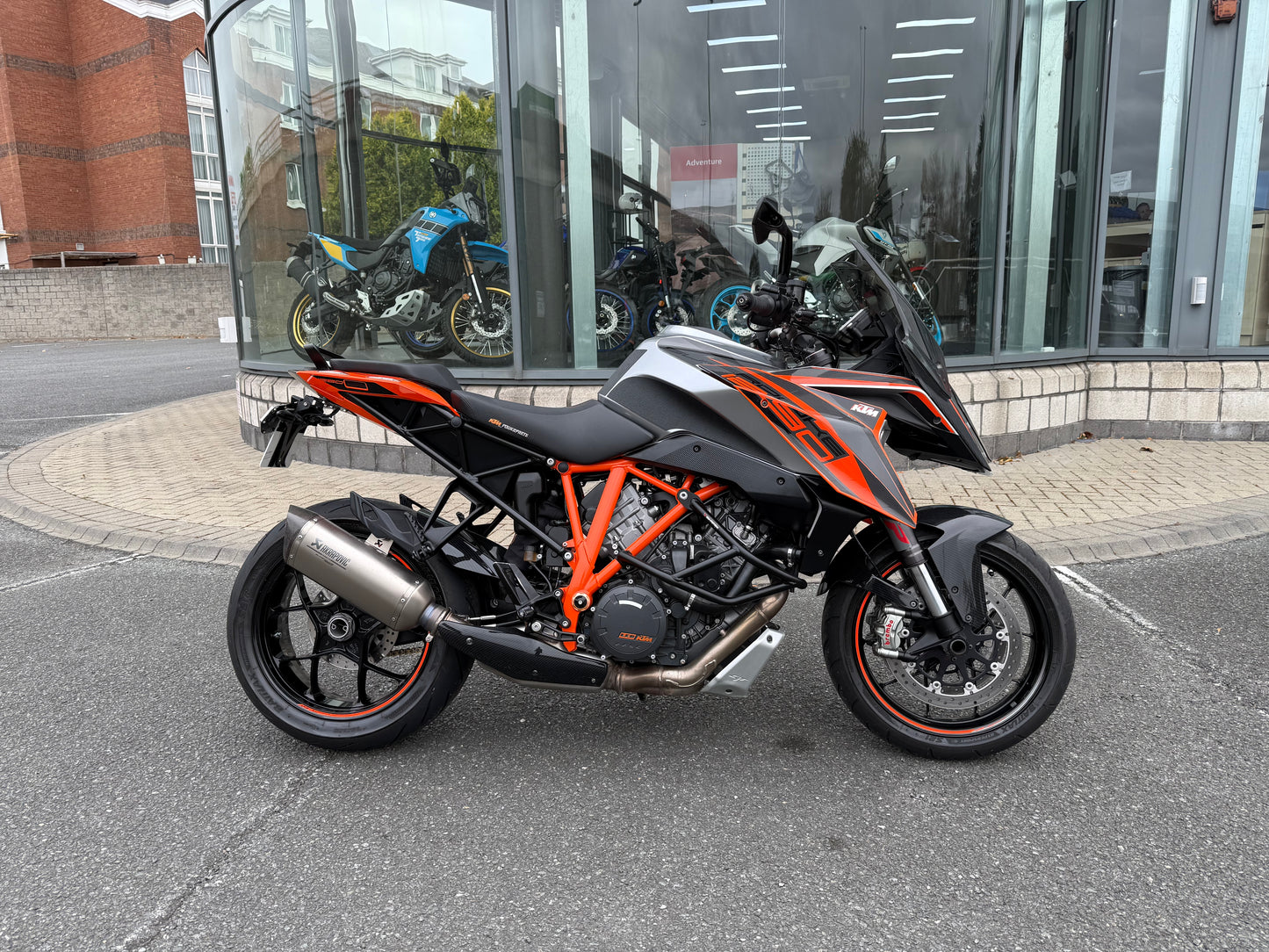 2017 KTM 1290 Super Duke GT