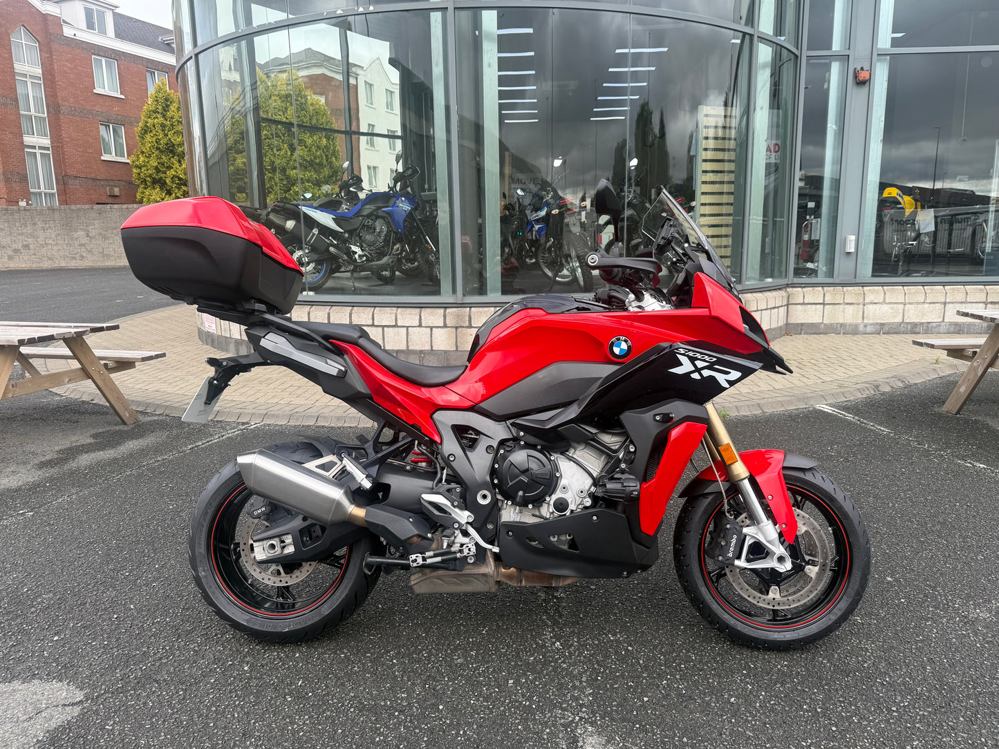2023 BMW S1000XR