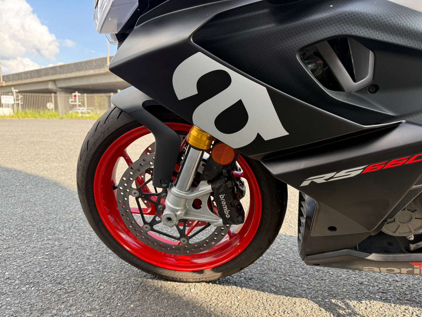 2022 Aprilia RS660