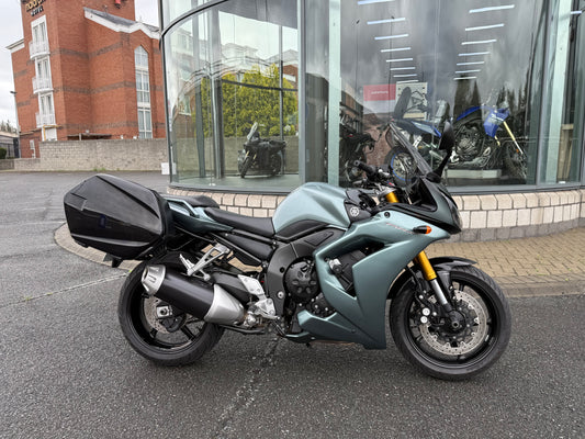2009 Yamaha FZ1 TE