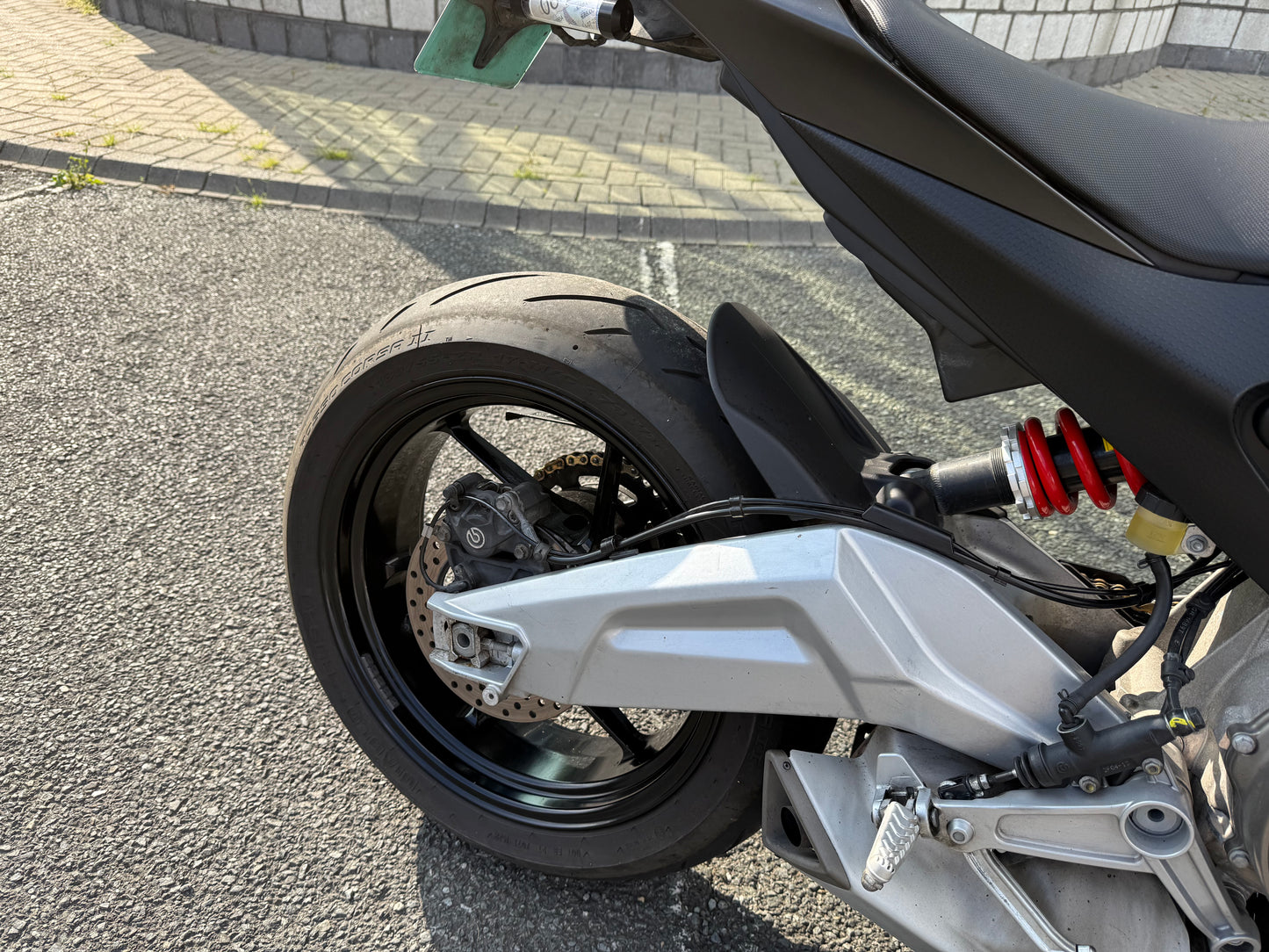 2022 Aprilia RS660