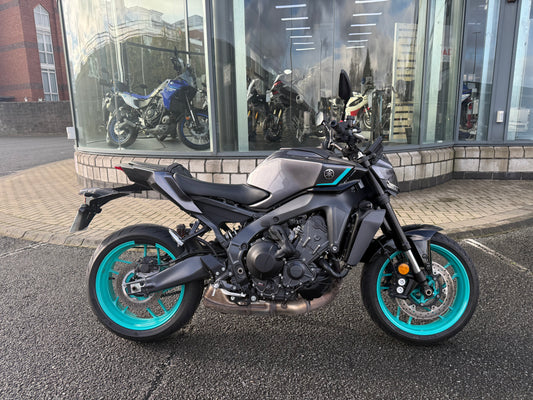 2025 Yamaha MT-09 Y-AMT Demo Bike