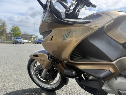 2008 Honda Deauville NT700V