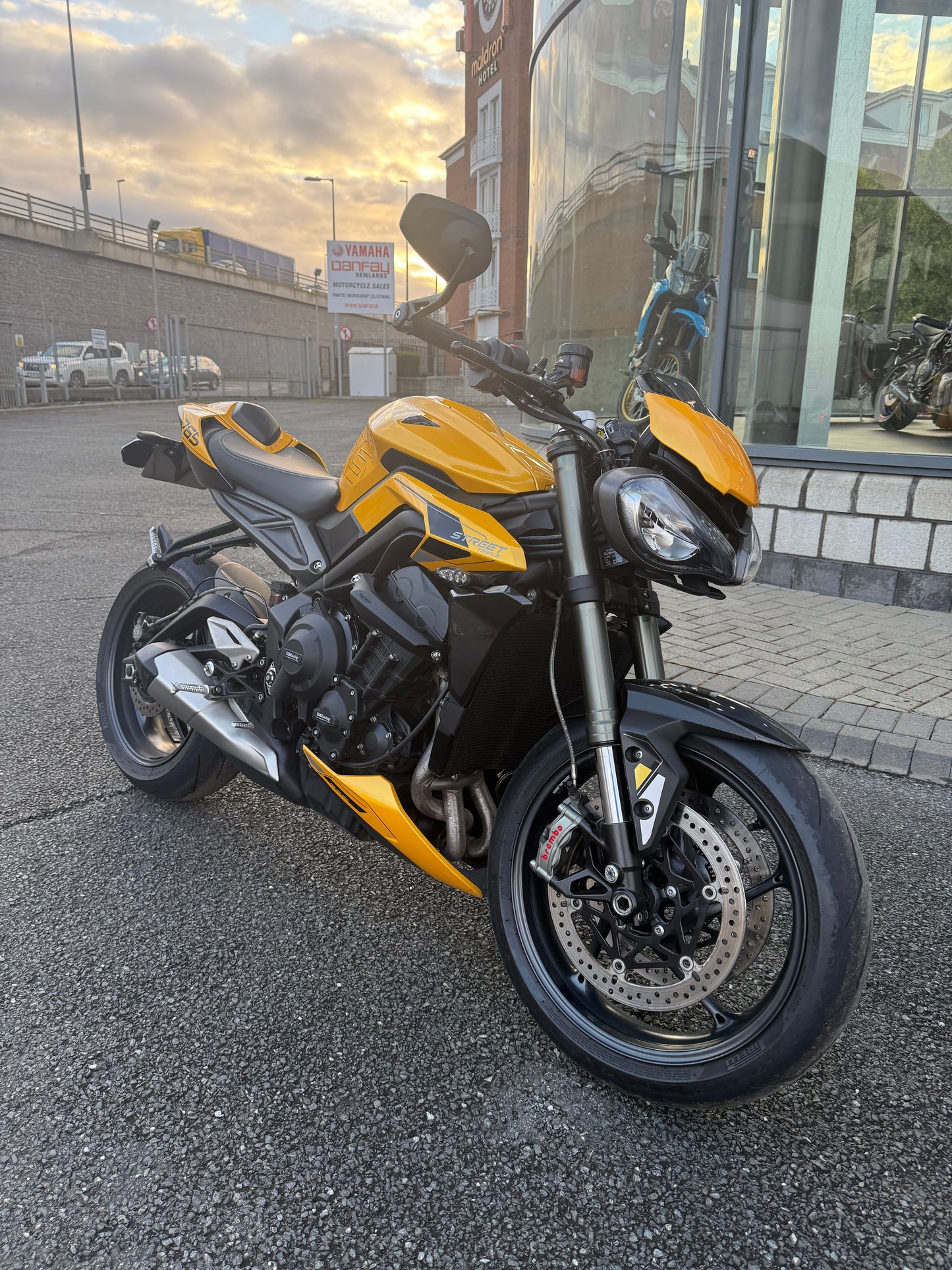 2023 Triumph Street Triple RS