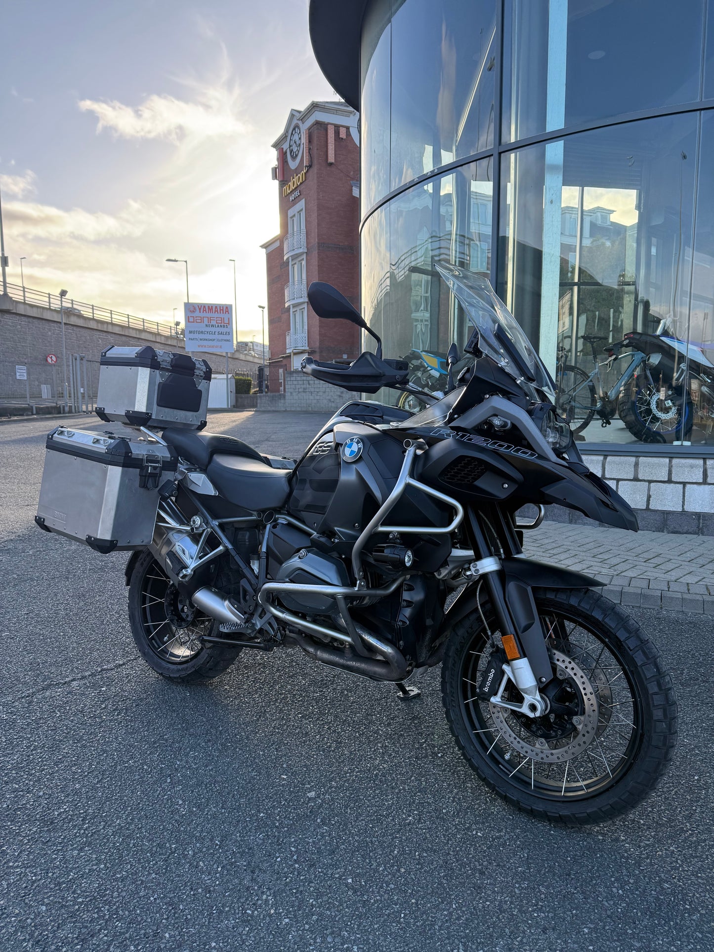 2017 BMW R1200GS Adventure Triple Black