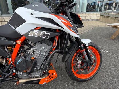 2021 KTM 890 Duke R