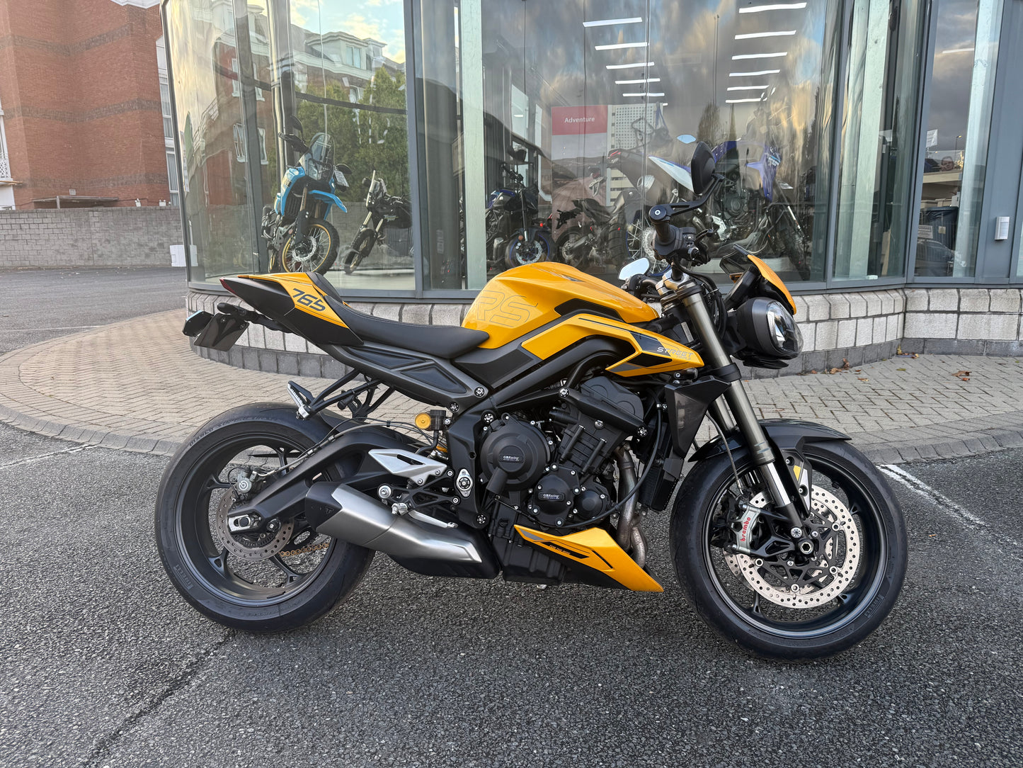 2023 Triumph Street Triple RS