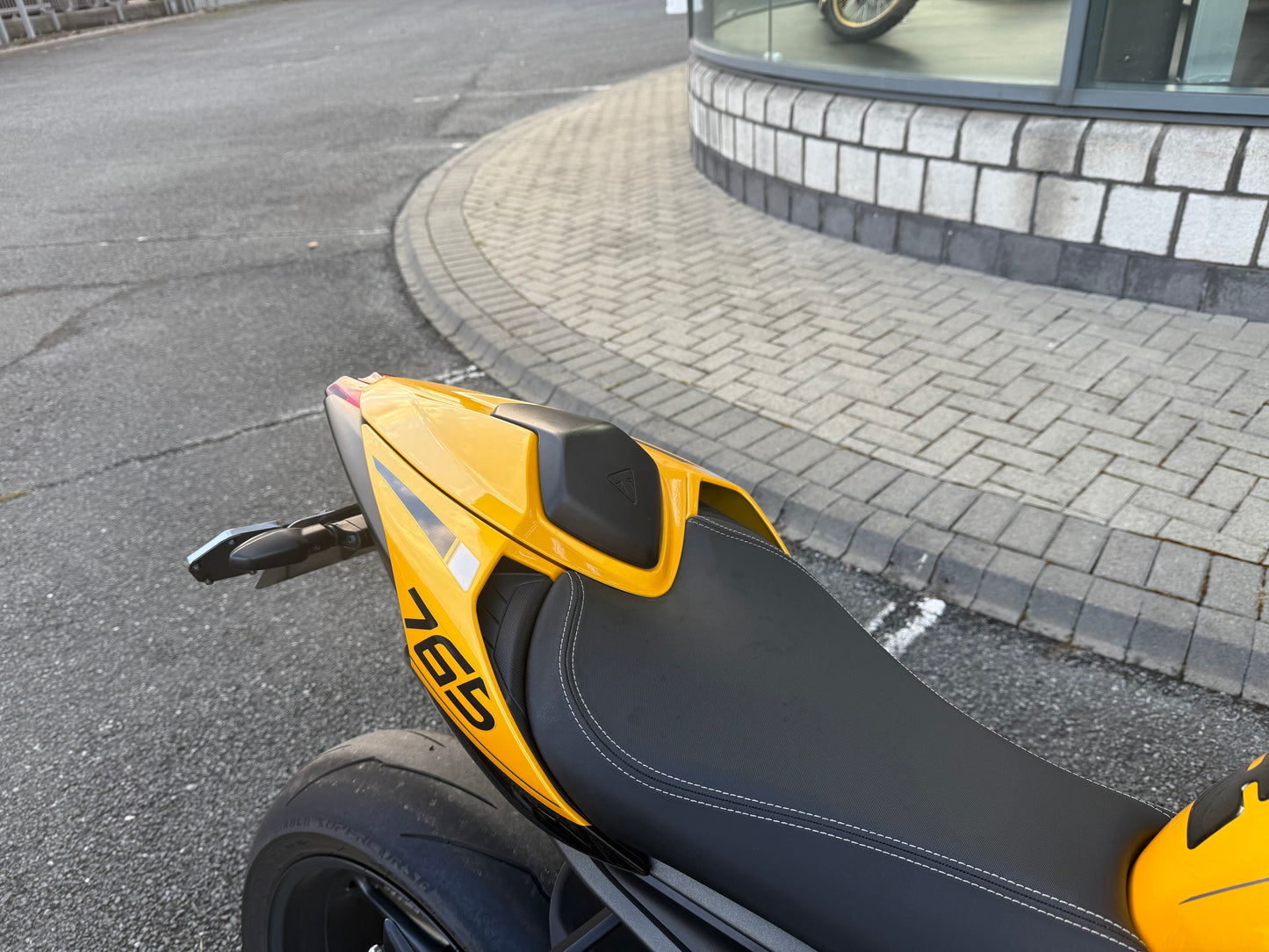 2023 Triumph Street Triple RS