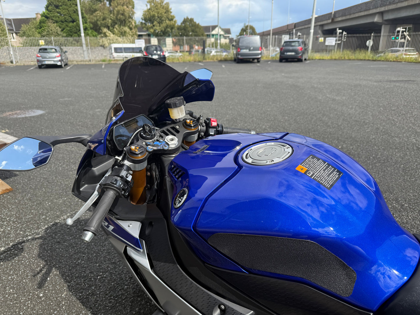2015 Yamaha YZF-R1