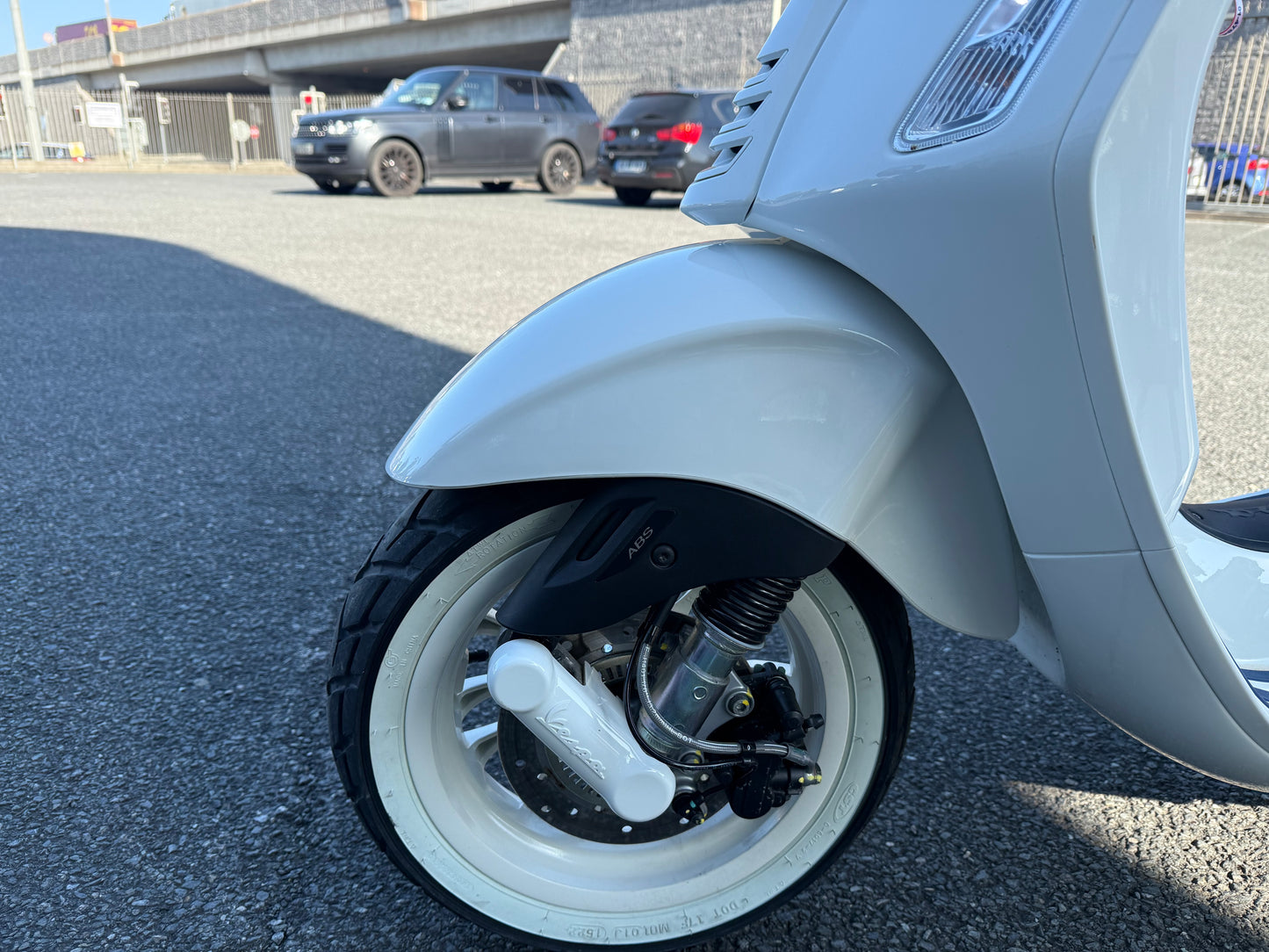2025 Vespa Sprint 125 - Gulf Edition